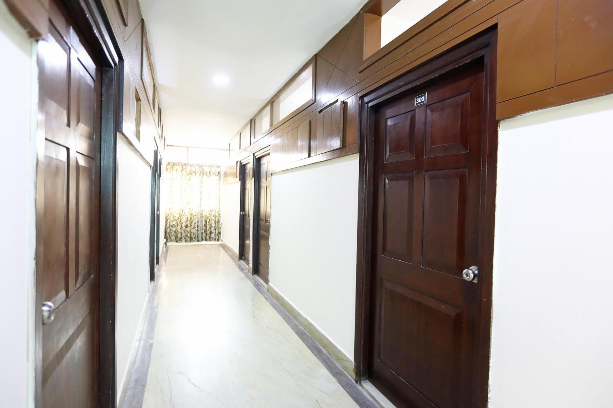 Hotel O Ashoka Inn Hotel Near Botanical Garden Noida Exterior foto